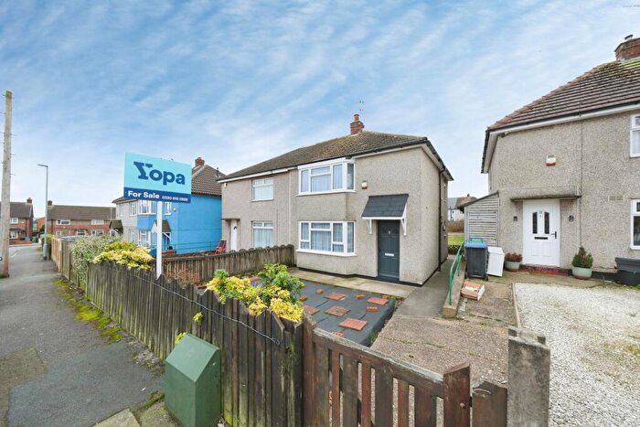 2 Bedroom Semi-Detached House For Sale In Bramley Walk, Mansfield, NG19