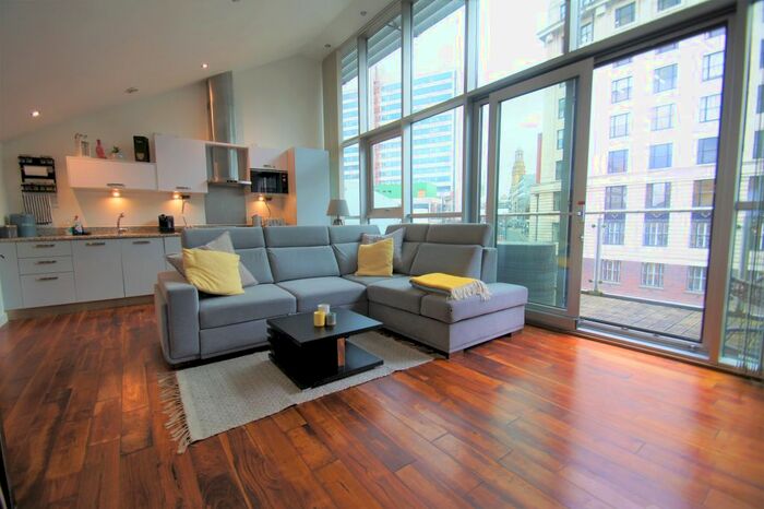 2 Bedroom Flat To Rent In Clowes Street, Salford, M3