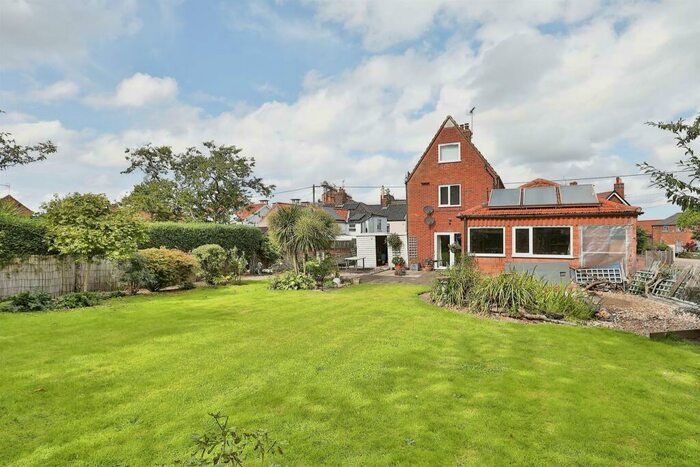 5 Bedroom Detached House For Sale In Fakenham Road, Great Ryburgh, Fakenham, NR21