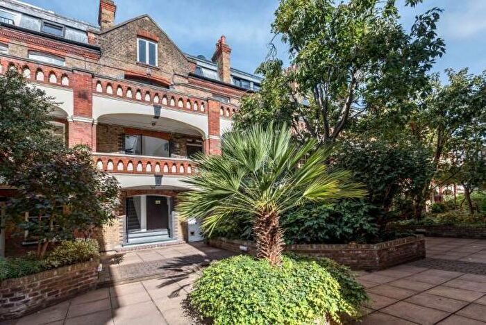 Flat To Rent In Allitsen Road, St Johns Wood, NW8