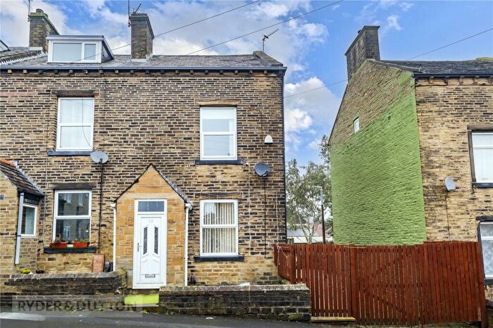 3 Bedroom End Of Terrace House For Sale In Jubilee Street North, Halifax, West Yorkshire, HX3