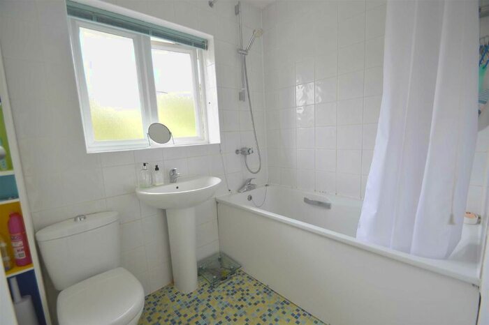 3 Bedroom Semi-Detached House To Rent In Rickman Hill, Chipstead, Coulsdon, CR5