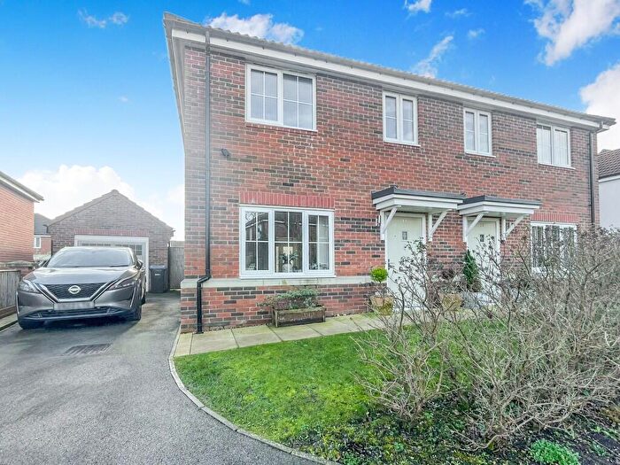 3 Bedroom Semi Detached House For Sale In Bramble Drive, Harrogate, North Yorkshire, HG1