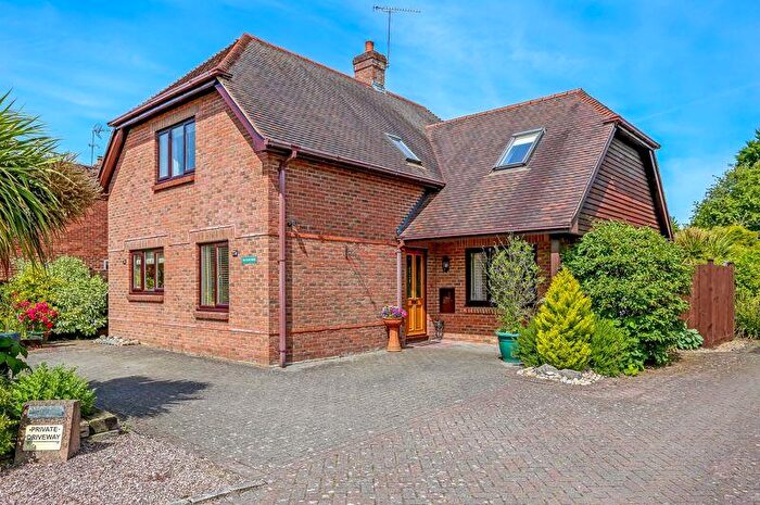 4 Bedroom Detached House To Rent In Littleton, Near Winchester, SO22