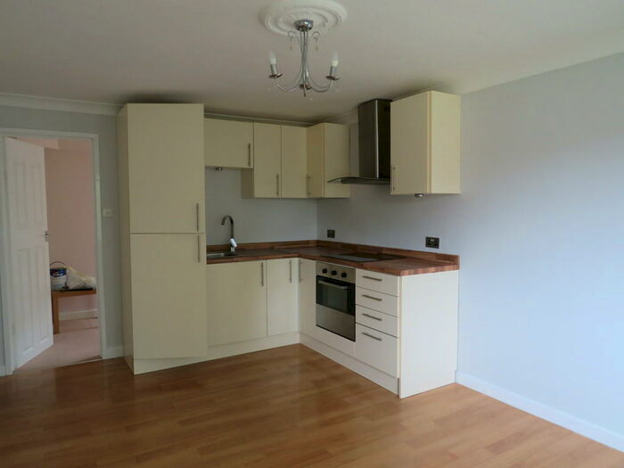 1 Bedroom Flat To Rent In Chester Road, Streetly, Sutton Coldfield, B74