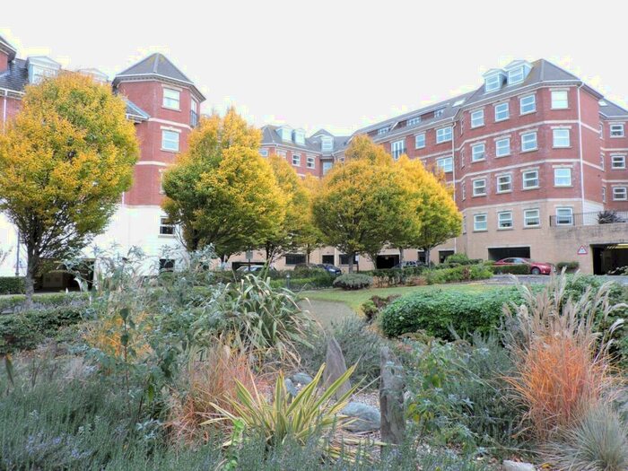 2 Bedroom Apartment To Rent In Davigdor Road, Hove, BN3