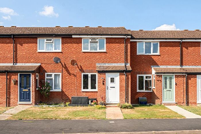 2 Bedroom Terraced House For Sale In Columbia Way, Grove, Wantage, OX12
