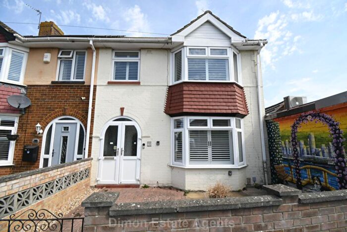 3 Bedroom End Of Terrace House For Sale In Avery Lane, Elson, Gosport, PO12