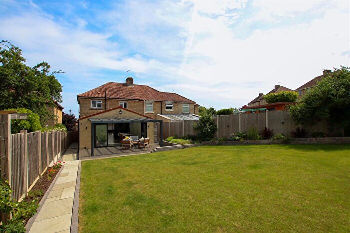 3 Bedroom House To Rent In Acacia Grove, Bath, BA2