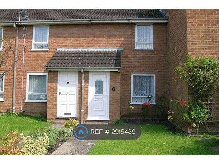 2 Bedroom Terraced House To Rent In Denby Way, Reading, RG30