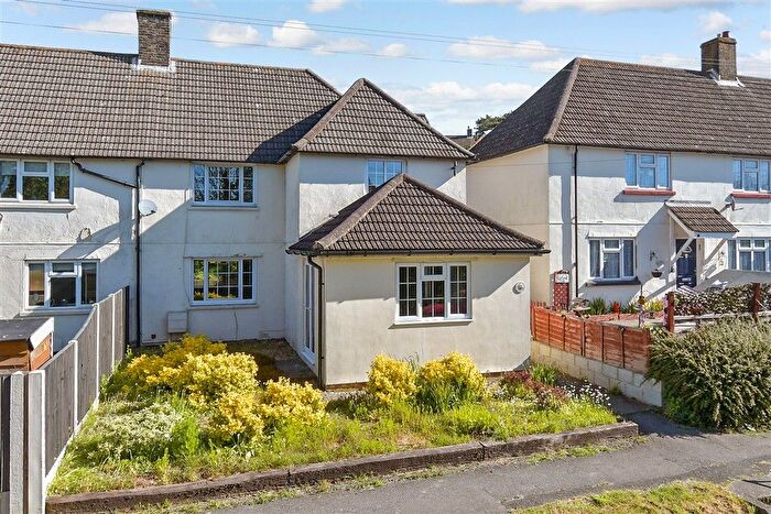 3 Bedroom End Terrace House For Sale In Knights Way, Dover, Kent, CT16