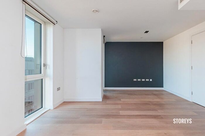 1 Bedroom Flat To Rent In Avantgarde Tower, Shoreditch, London, E1