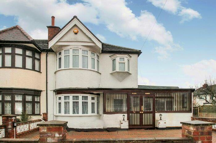 4 Bedroom Terraced House To Rent In Torbay Road, Harrow, HA2