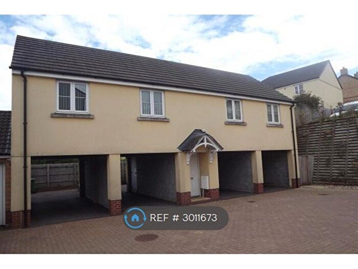 2 Bedroom Detached House To Rent In Trafalgar Drive, Torrington, EX38