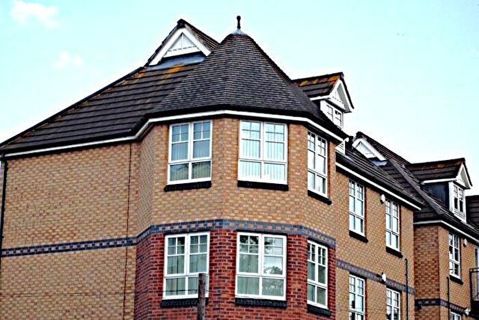 2 Bedroom Flat To Rent In Bedford Road, Northampton, NN1