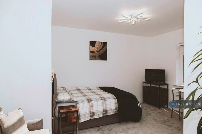 Studio To Rent In Hitchman Court, Leamington Spa, CV31