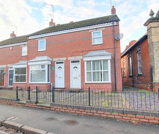 2 Bedroom House To Rent In Wilbert LaneBeverleyEast Yorkshire, HU17