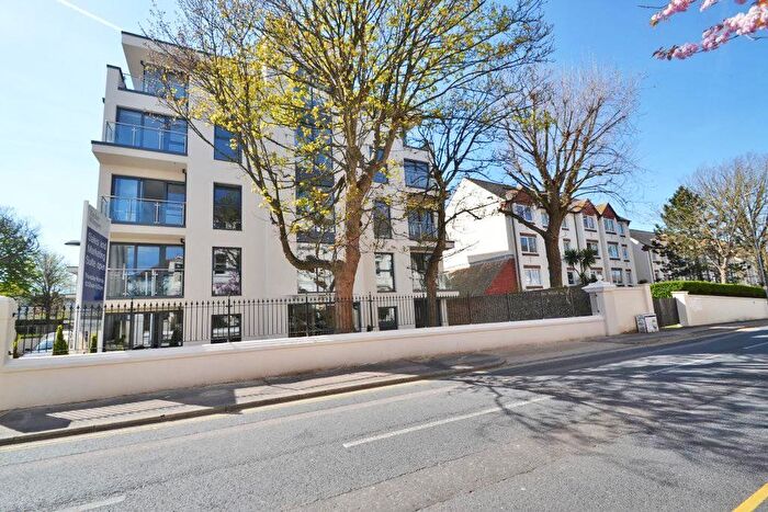 2 Bedroom Flat To Rent In Blanche House, Dyke Road, Brighton, BN1