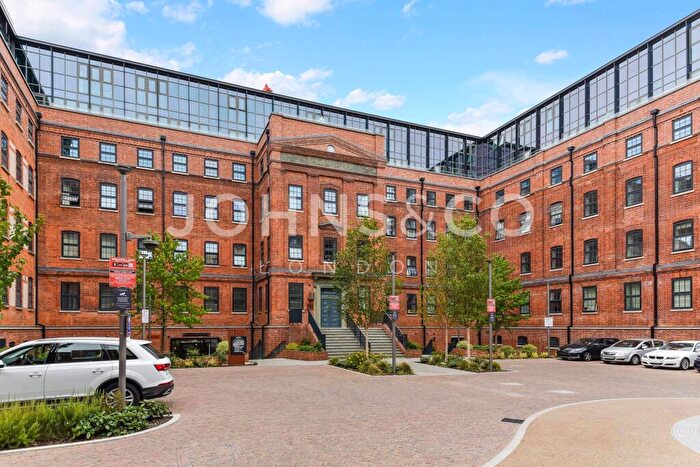 2 Bedroom Apartment To Rent In The Factory, Horlicks Quarter, Slough, SL1