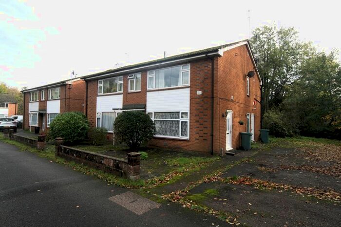 1 Bedroom Flat To Rent In The Island, West Drayton, UB7