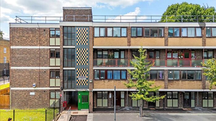1 Bedroom Flat To Rent In Pitfield Street, Hoxton, N1