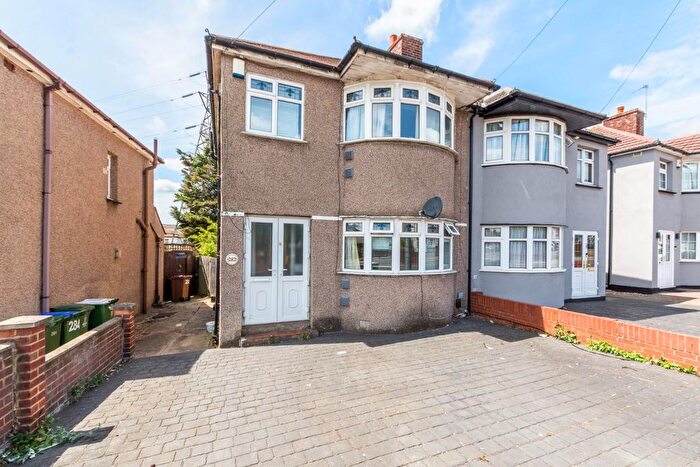 3 Bedroom Semi-Detached House To Rent In Westwood Lane, Welling, Kent, DA16