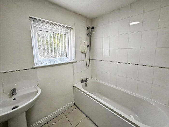 5 Bedroom Terraced House To Rent In Enstone, Skelmersdale, Lancashire, WN8