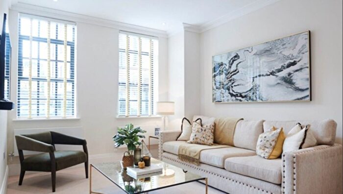2 Bedroom Semi Detached House To Rent In Rainville Road, London, W6