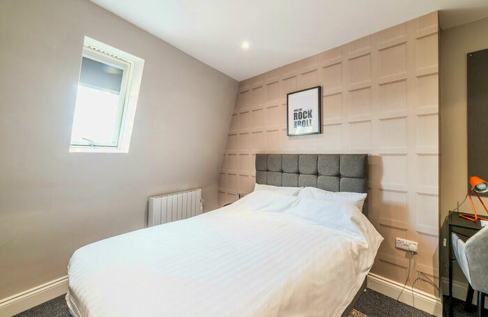 1 Bedroom Apartment To Rent In Derby Road, Nottingham, NG1