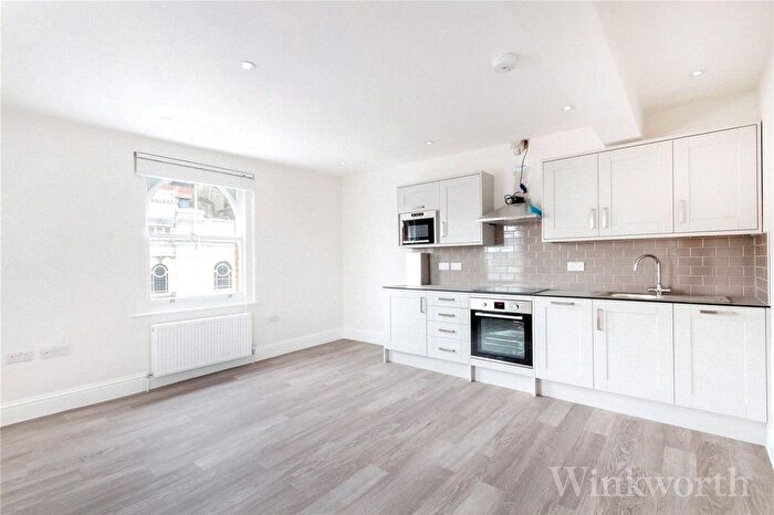 2 Bedroom Flat To Rent In Sunderland Road, London, SE23