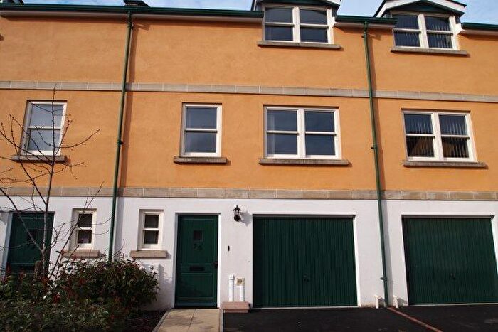 4 Bedroom Property To Rent In Sir Gilbert Scott Court, Taunton, TA4