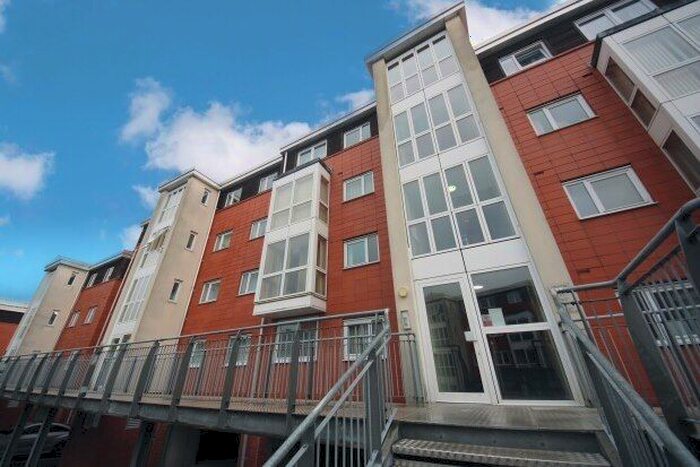 2 Bedroom Flat To Rent In Halcyon, Selby, YO8