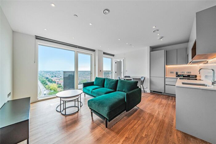 1 Bedroom Apartment To Rent In Henley Cross, London, SE3