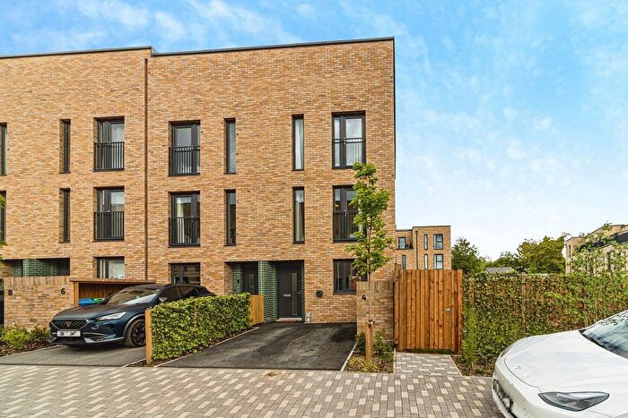 4 Bedroom End Terrace House For Sale In Prosperity Street, Manchester, M40