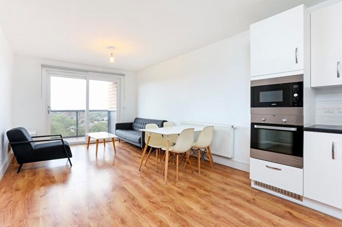 2 Bedroom Apartment To Rent In Abbeville Apartments, Barking Barking, IG11