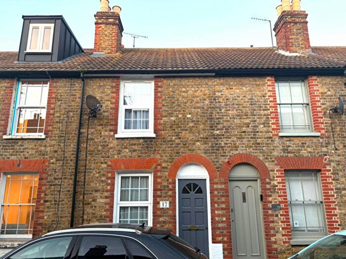 3 Bedroom Terraced House To Rent In Albert Street, Whitstable, Kent, CT5