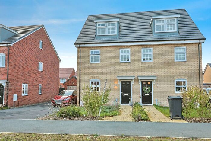 3 Bedroom Semi-Detached House For Sale In Edwards Road, Postwick, Norwich, NR13