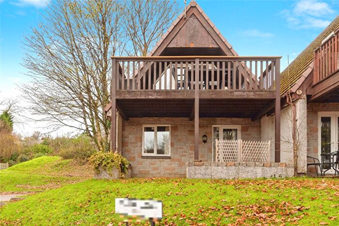 3 Bedroom Bungalow For Sale In Honicombe Park, Callington, Cornwall, PL17