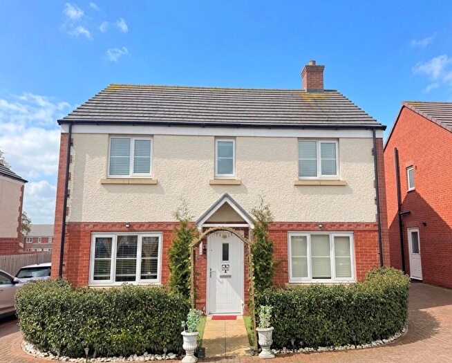 4 Bedroom Detached House For Sale In Academy Drive, Kingsthorpe, Northampton, NN2