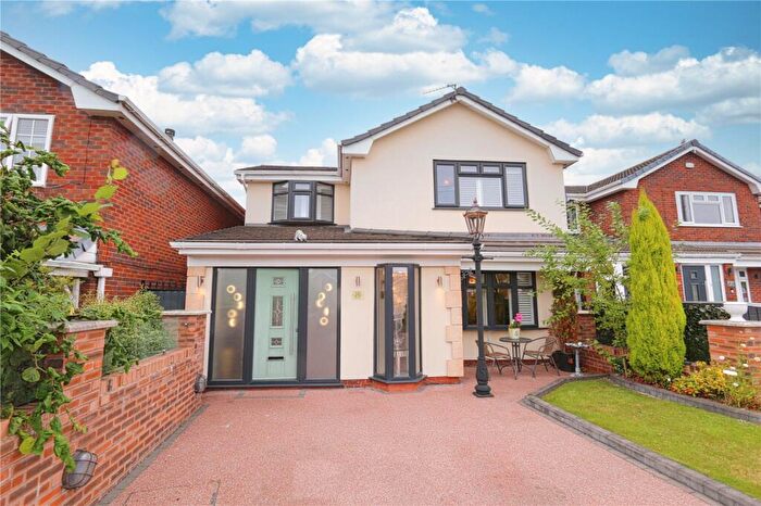 4 Bedroom Detached House For Sale In Reid Close, Denton, Manchester, Greater Manchester, M34