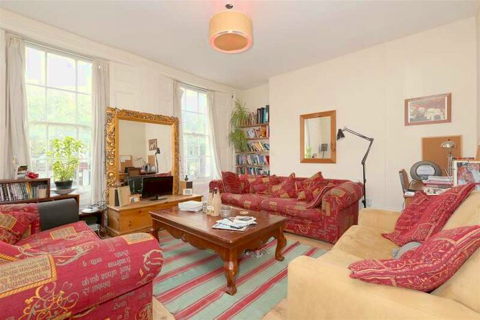 2 Bedroom Flat To Rent In Kingsland Road, E8