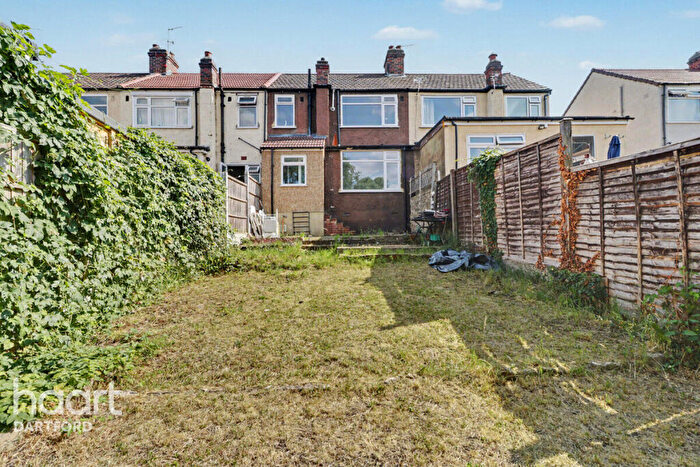 3 Bedroom Terraced House For Sale In Elstree Gardens, Belvedere, DA17