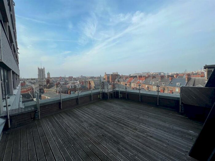 1 Bedroom Apartment To Rent In Essex House, HU1