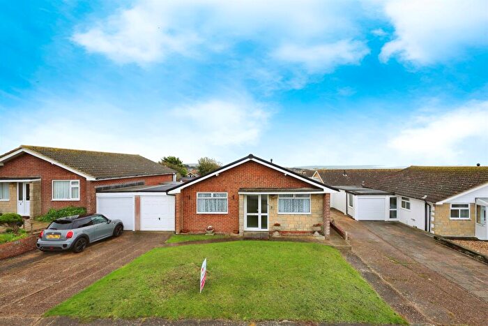 3 Bedroom Detached Bungalow For Sale In Rochford Way, Seaford, BN25
