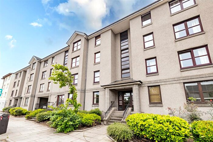 2 Bedroom Flat To Rent In Great Northern Road, Aberdeen, AB24