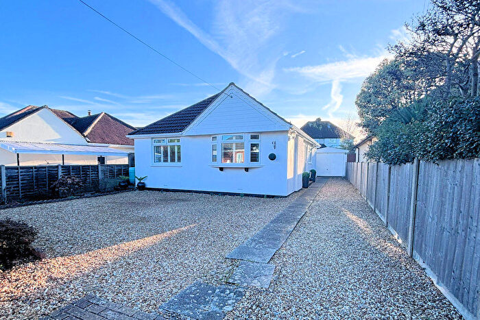 2 Bedroom Detached Bungalow For Sale In Chester Crescent, Lee-On-The-Solent, PO13