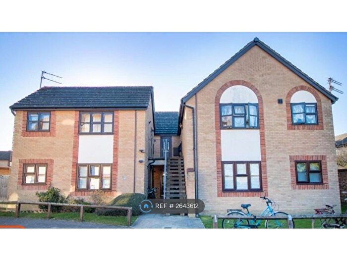 Studio To Rent In Highwoods, Colchester, CO4