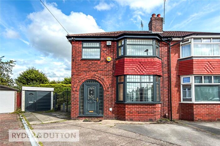 3 Bedroom Semi-Detached House For Sale In Romer Avenue, New Moston, Manchester, M40