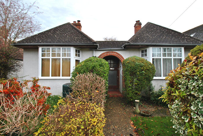 2 Bedroom Detached Bungalow For Sale In Redhoods Way West, Letchworth Garden City, SG6