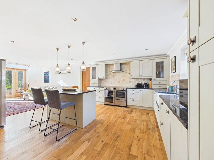 5 Bedroom Detached House For Sale In West End, Walkington, Beverley, HU17